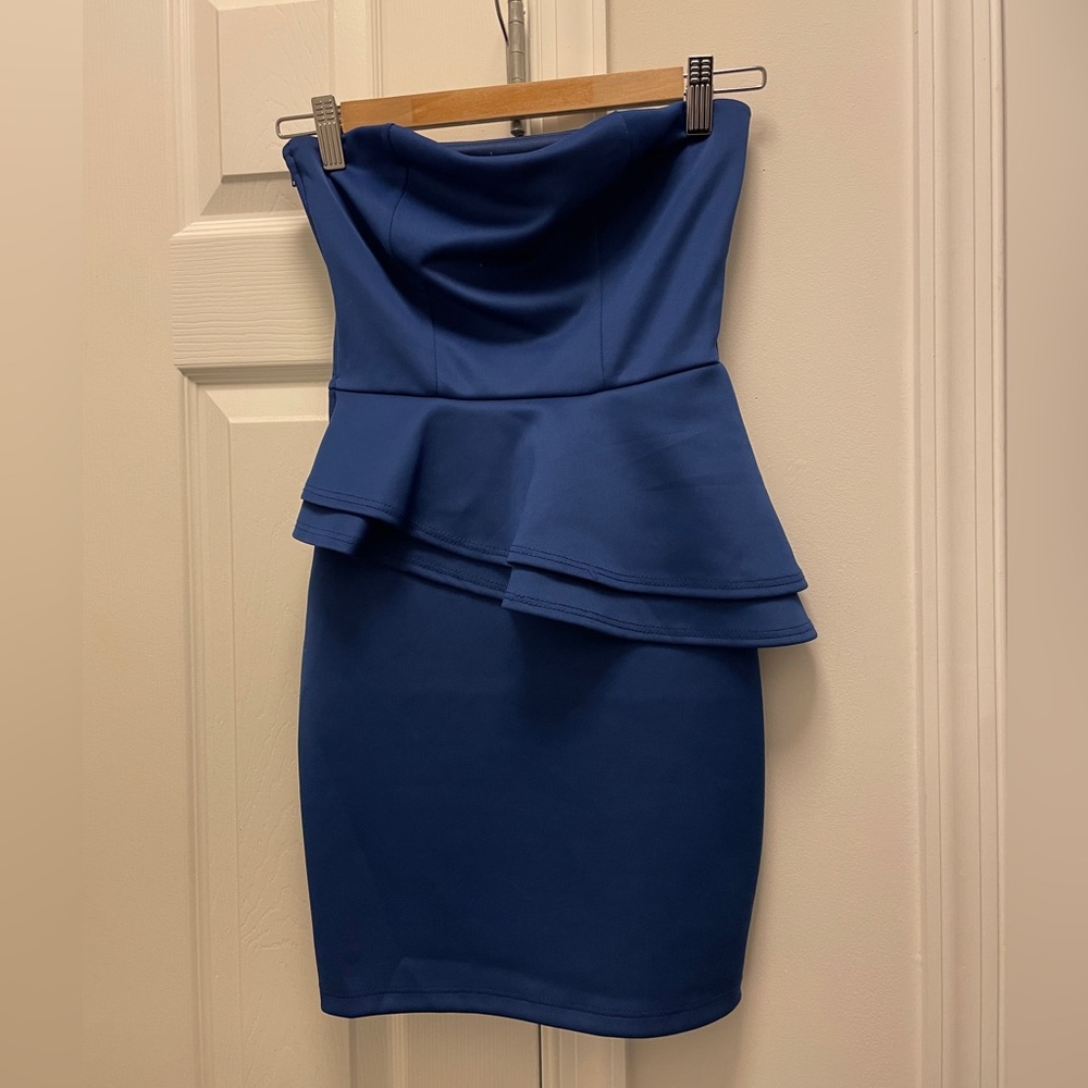 Wet Seal Womens Strapless Peplum Styled Mini Dress in royal blue color